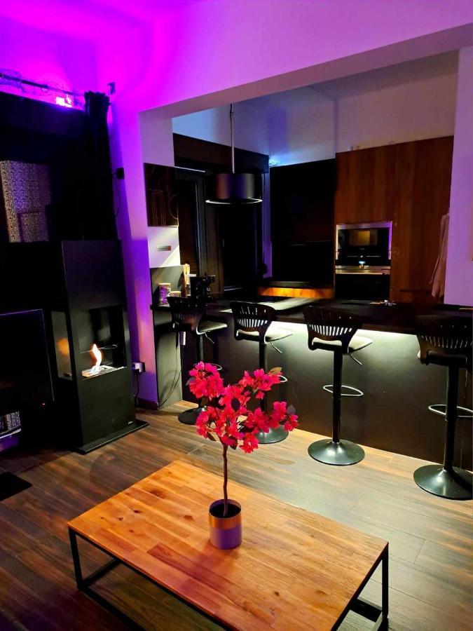 Petite Chambre Dans Une Jolie Colocation Lieja Exterior foto